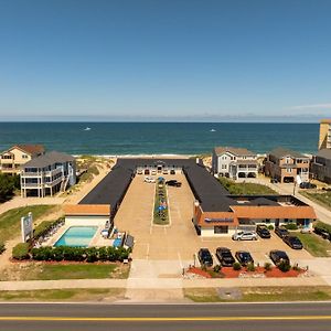 Dolphin Oceanfront Motel - Nags Head